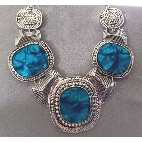 Statement Silver Necklace & Earrings Blue Faux Stone Accents - Picture 1 of 2